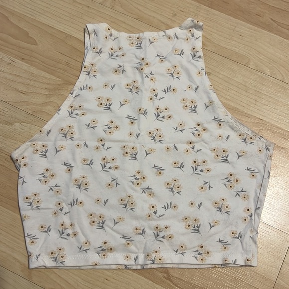 daisy crop top - Picture 2 of 2